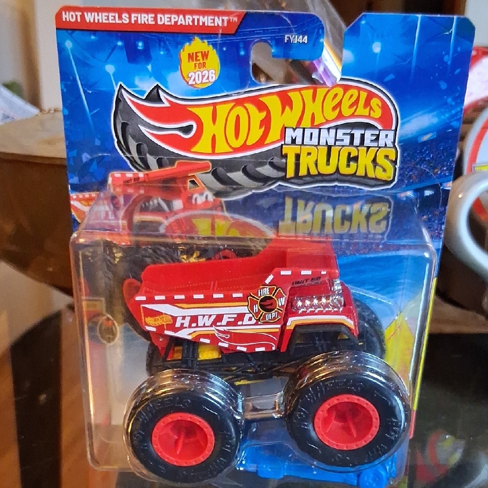 HOT WHEELS FIRE DEPARTMENT MONSTER TRUCK